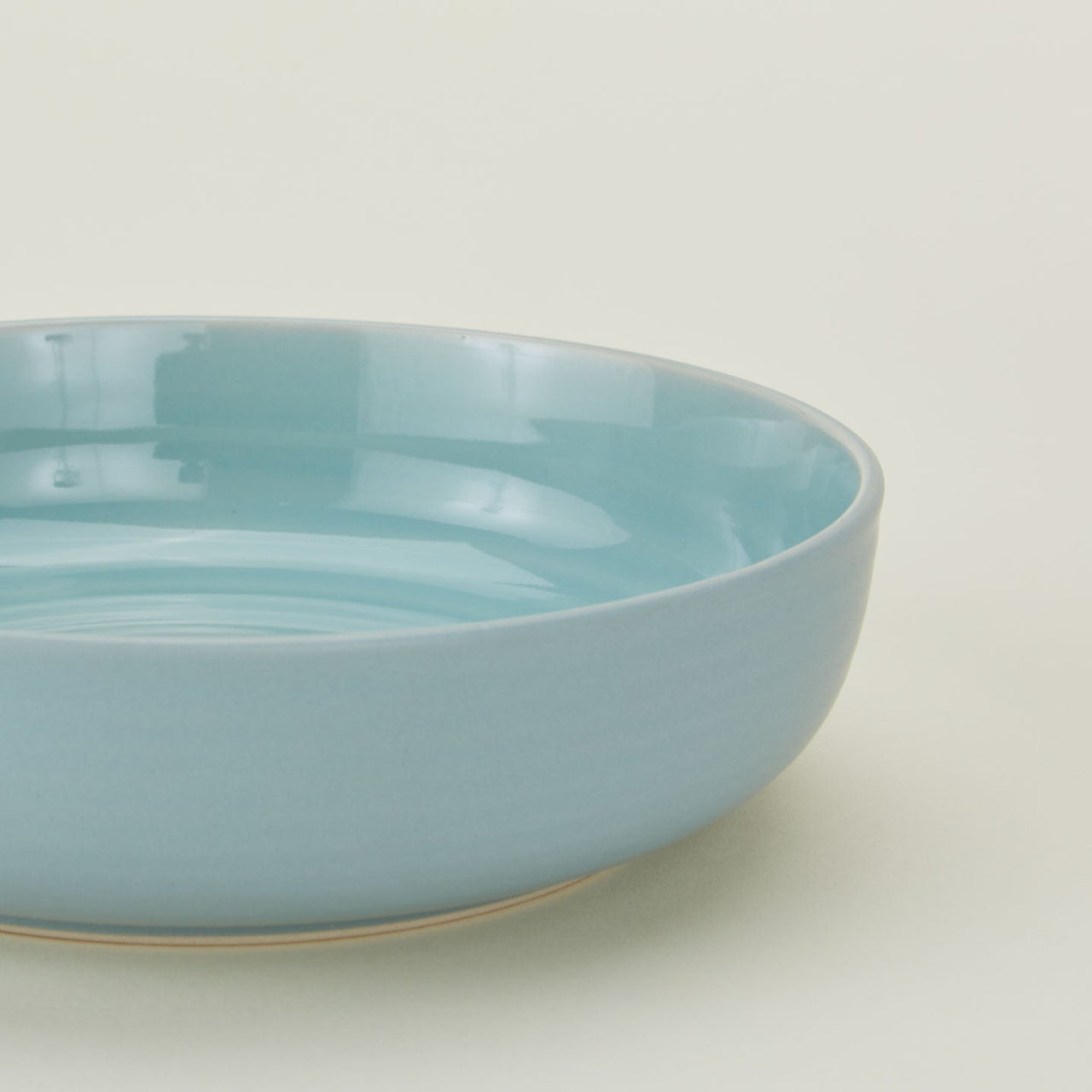 Essential Low Bowl