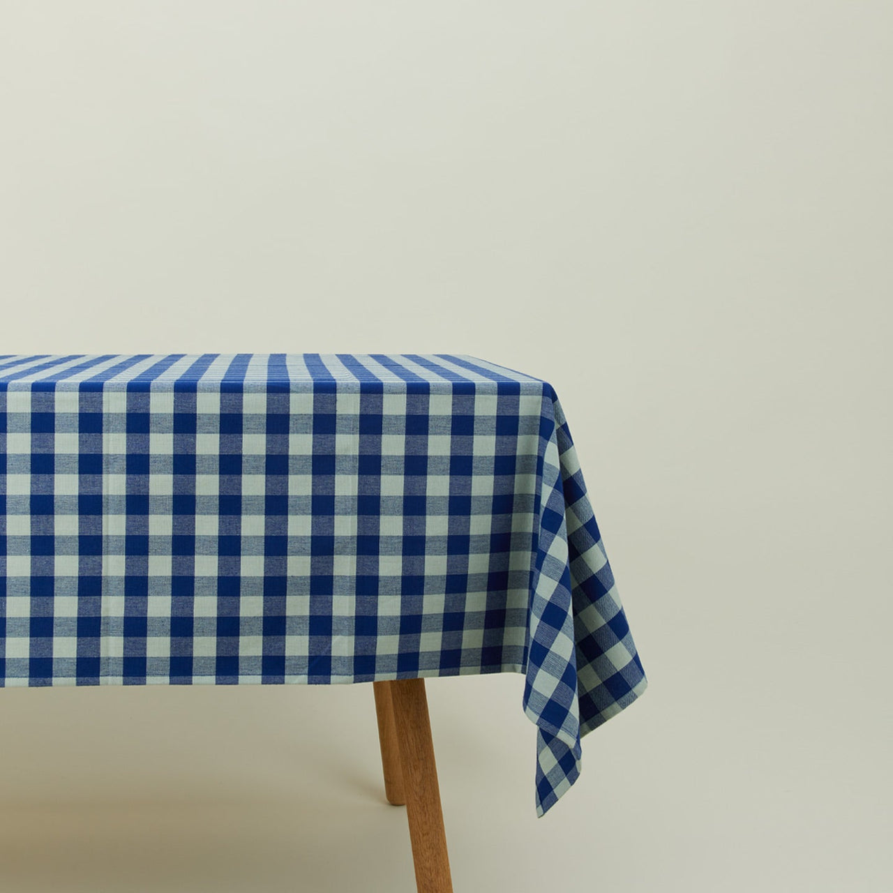 Essential Gingham Tablecloth